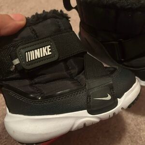 Nike Flex Advance Winter Boots Black Toddler 6C Like New